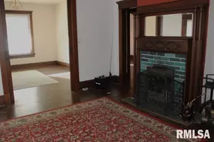 714 S Main St, Kewanee, IL 61443 - Photo 11