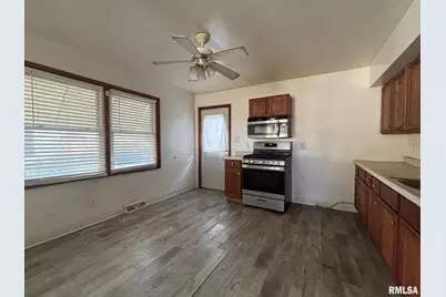 16806 10th Avenue N, East Moline, IL 61244 - Photo 7