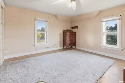 401 Jefferson Avenue, Lowden, IA 52255 - Photo 11