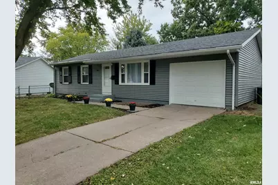 2211 Waveland Drive, Bettendorf, IA 52722 - Photo 1