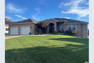 1532 Winsor Drive, Quincy, IL 62305 - Photo 1