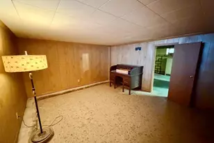 712 3rd St, Seaton, IL 61476 - Photo 9