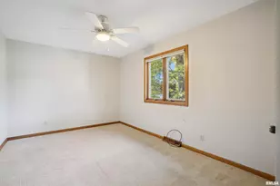 3800 14th St, Rock Island, IL 61201 - Photo 25