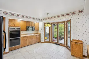 3800 14th St, Rock Island, IL 61201 - Photo 11