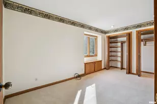 3800 14th St, Rock Island, IL 61201 - Photo 27