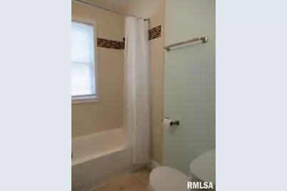 1525 25th Street, Rock Island, IL 61201 - Photo 3