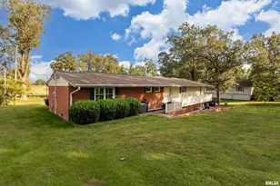 313 Country Club Ln, Harrisburg, IL 62946 - Photo 35