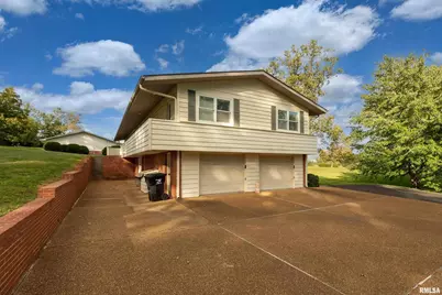 313 Country Club Lane, Harrisburg, IL 62946 - Photo 33