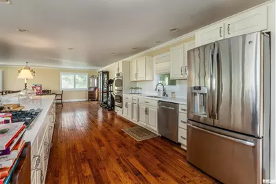 313 Country Club Lane, Harrisburg, IL 62946 - Photo 11