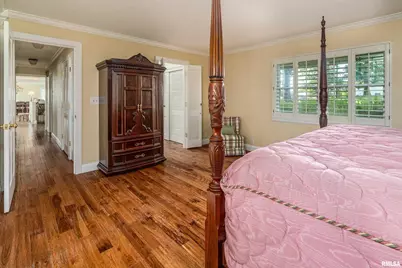 313 Country Club Lane, Harrisburg, IL 62946 - Photo 21