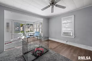 2400 32nd St, Rock Island, IL 61201 - Photo 9