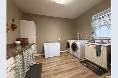 842 State Highway 14, Carmi, IL 62821 - Photo 35