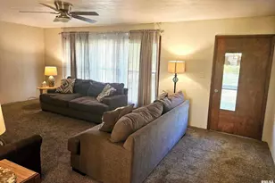 803 Maas Rd, Quincy, IL 62305 - Photo 7