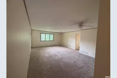 920 17th Street #28, Moline, IL 61265 - Photo 3