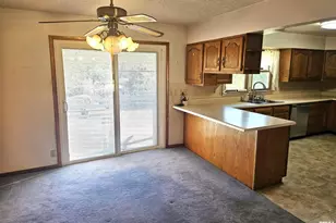 2131 W Sunnybrook Dr, Quincy, IL 62301 - Photo 13