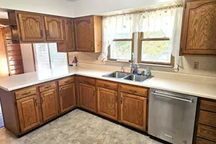 2131 W Sunnybrook Dr, Quincy, IL 62301 - Photo 15