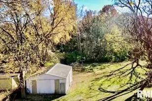 2131 W Sunnybrook Dr, Quincy, IL 62301 - Photo 45