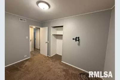 1726 W Granview Drive, Quincy, IL 62301 - Photo 13