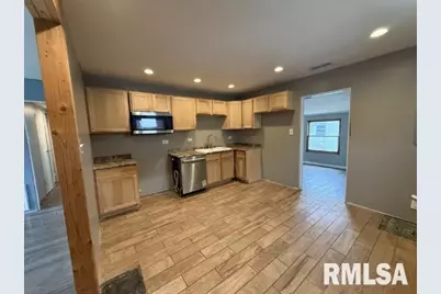 1726 W Granview Drive, Quincy, IL 62301 - Photo 3