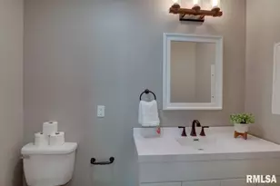 9608 Hwy 168 Hwy, Hannibal, MO 63401 - Photo 17