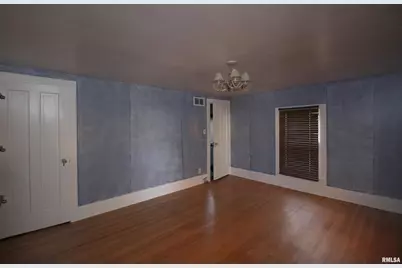 903 E 2nd Avenue, Monmouth, IL 61462 - Photo 19