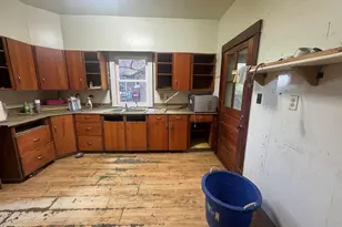 111 N Park St, Savanna, IL 61074 - Photo 5