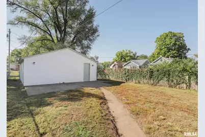 934 20th Avenue, Rock Island, IL 61201 - Photo 25