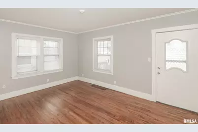 934 20th Avenue, Rock Island, IL 61201 - Photo 3