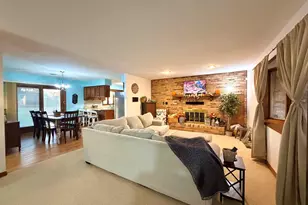 206 Daras Dr, Carmi, IL 62821 - Photo 7