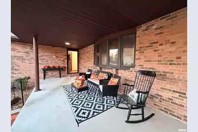 206 Daras Drive, Carmi, IL 62821 - Photo 3