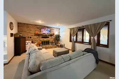 206 Daras Drive, Carmi, IL 62821 - Photo 9