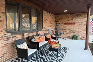 206 Daras Dr, Carmi, IL 62821 - Photo 5