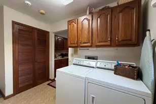 206 Daras Dr, Carmi, IL 62821 - Photo 17