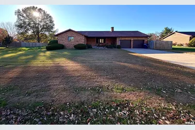 206 Daras Drive, Carmi, IL 62821 - Photo 1