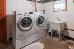 311 W Poplar St, Harrisburg, IL 62946 - Photo 35