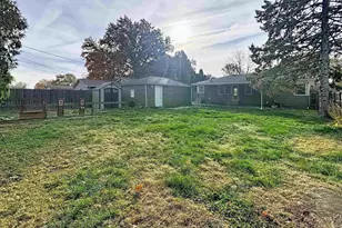 3855 26th Ave Ave, Rock Island, IL 61201 - Photo 27