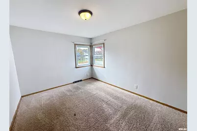 3855 26th Ave Avenue, Rock Island, IL 61201 - Photo 13