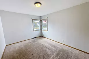 3855 26th Ave Ave, Rock Island, IL 61201 - Photo 13