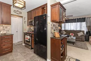 2630 35th Ave, Rock Island, IL 61201 - Photo 9