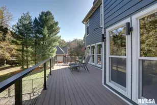 5585 Woodcrest Dr, Quincy, IL 62305 - Photo 27