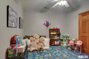 5585 Woodcrest Dr, Quincy, IL 62305 - Photo 19