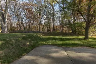 3332 16th St, Moline, IL 61265 - Photo 29