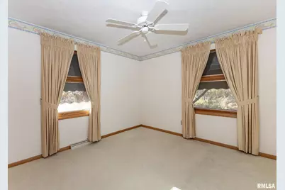 3332 16th Street, Moline, IL 61265 - Photo 17