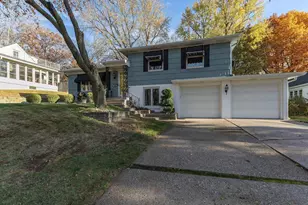 3332 16th St, Moline, IL 61265 - Photo 3