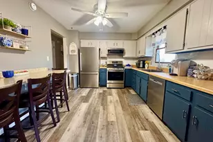 1805 85th Ave W, Rock Island, IL 61201 - Photo 7