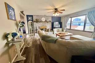 1805 85th Ave W, Rock Island, IL 61201 - Photo 3