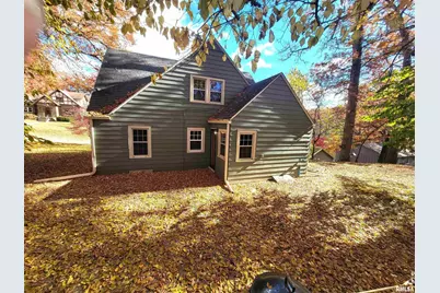 2019 11th Street Place, East Moline, IL 61244 - Photo 39