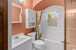 2019 11th St Pl, East Moline, IL 61244 - Photo 19