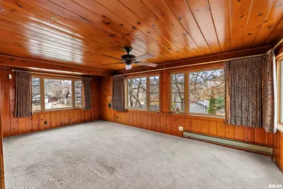 2019 11th Street Place, East Moline, IL 61244 - Photo 9