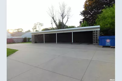 411 34th Avenue, East Moline, IL 61244 - Photo 5